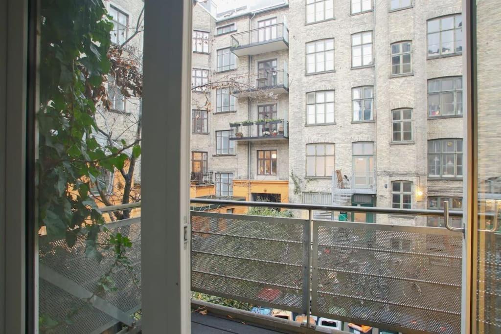 Large & Bright 3Br Apartment W Whirlpool Near Metro โคเปนเฮเกน ภายนอก รูปภาพ